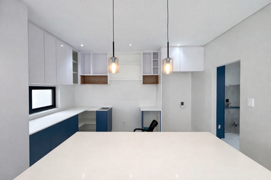 To Let 4 Bedroom Property for Rent in Sandown Western Cape